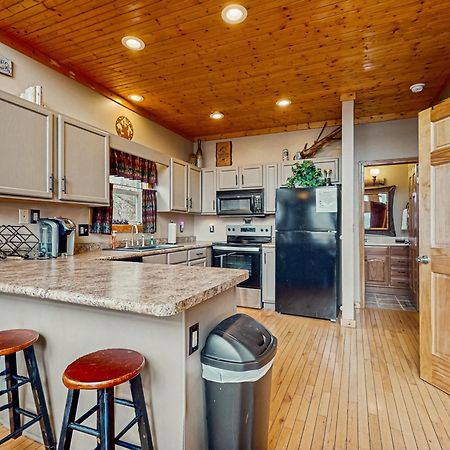 2 Bed 2 Bath Vacation Home In Брайсон-Сити Экстерьер фото